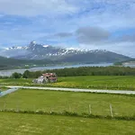 Vakantiehuis Karnes Oksvik