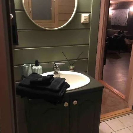 Karnes بيت للعطل Oksvik