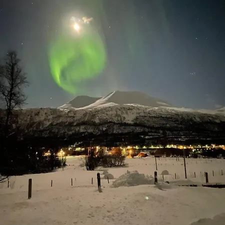 بيت للعطل Karnes